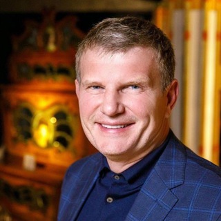 ОЛЕГ САВЧЕНКО