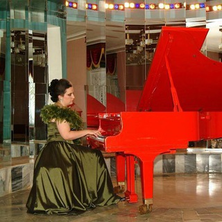 ТИНА МОРГУЛИС PIANO