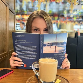 BOOKSHELF FOR TEACHERS