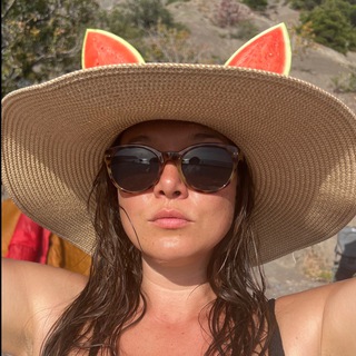 ФРУКТЫ И ДЕЛИКАТЕСЫ ИЗ АБХАЗИИ