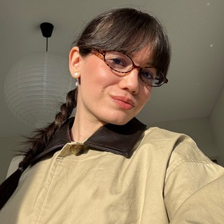 ГОЛОВУ С ПЛЕЧ