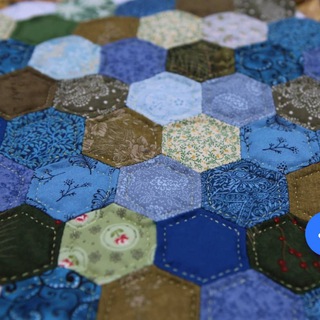 МЫШЬ В ОЧКАХ