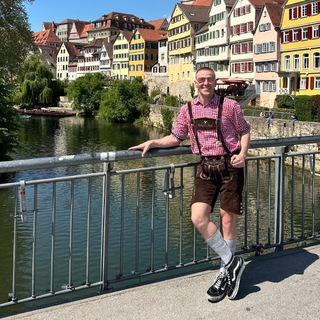 ВИТАЛИЙ АВЕРИН