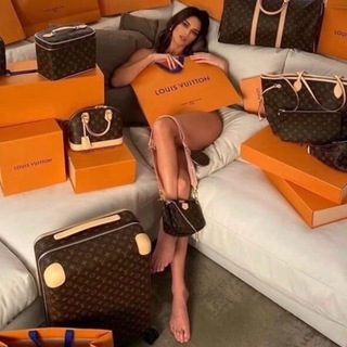 MARINASRV_BOUTIQUE БРЕНДОВЫЕ СУМКИ. ОБУВЬ. ОДЕЖДА