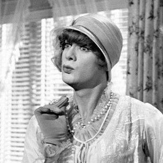 НА СЕДЬМОЙ ВЕРХНЕЙ ПЬЮТ