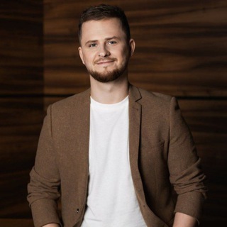 АКТИВЫ / Е. ХОДЧЕНКОВ/