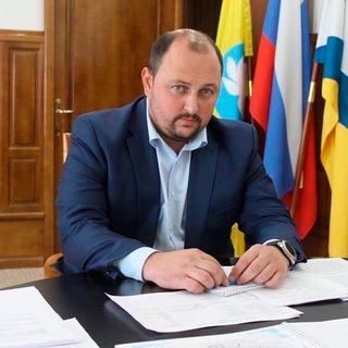 ДМИТРИЙ ТРАПЕЗНИКОВ