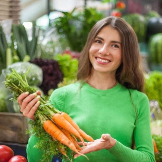 ЖЕНЯ ДЖАДЖИЕВА  НУТРИЦИОЛОГ