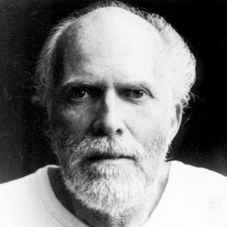 РОБЕРТ АДАМС