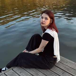 ГОВОРЯЩАЯ С КНИГАМИ