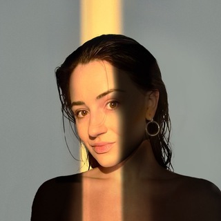 БАРЫШНЯ С БИПОЛЯРКОЙ