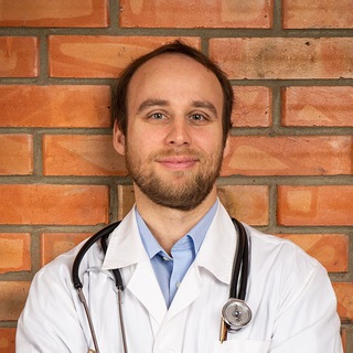 ЛІКАР ДУБРОВСЬКИЙ