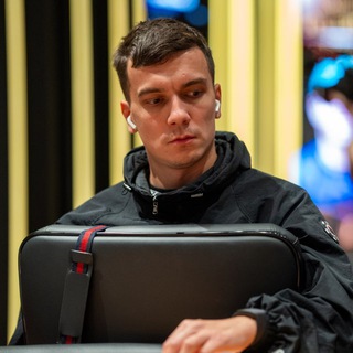 ALEXZA3 POKER ROAD TO 1.000.000$ 