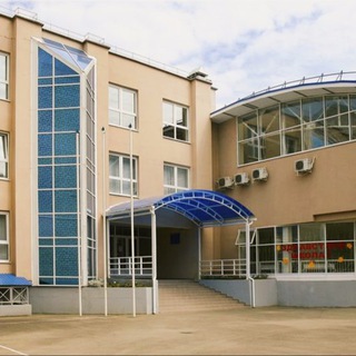 ЛЮБИМАЯ ШКОЛА  ПЕРВЫЕ 