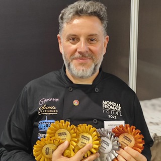 СЫРНЫЙ ГАРАЖ АЛЕКСЕЯ АНДРЕЕВА