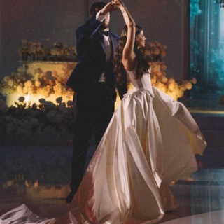 WEDDINGDANCEMUSIC (INSTAGRAM @WEDDINGDANCEUZ)