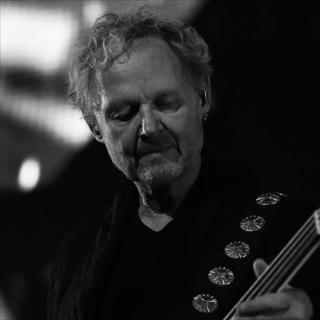 АЛЕКСАНДР ТИТОВ