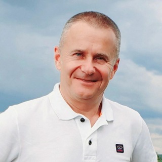 БІЛОШАПКА: ПРО МЕНЕДЖМЕНТ І НЕ ТІЛЬКИ