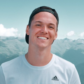 ИЛЬЯ ЕМЕЛЬЯНОВ