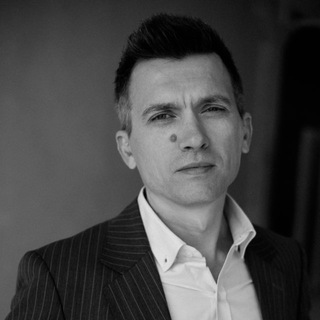 1МЛРД НА НЕДВИЖКЕ / А. УНЖАКОВ