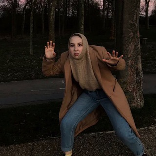 СТИКЕРЫ И МЕМЫ