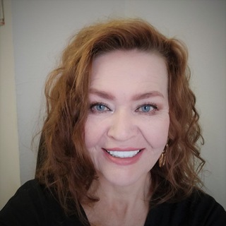 ЕЛЕНА ПОЛОЗ