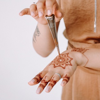 О МЕХЕНДИ / HENNA ART