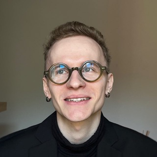 РОСТИСЛАВ ЯРЦЕВ