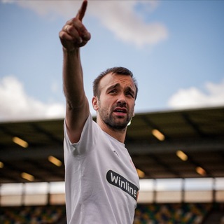 ЗВЕЗДИН ИГОРЬ